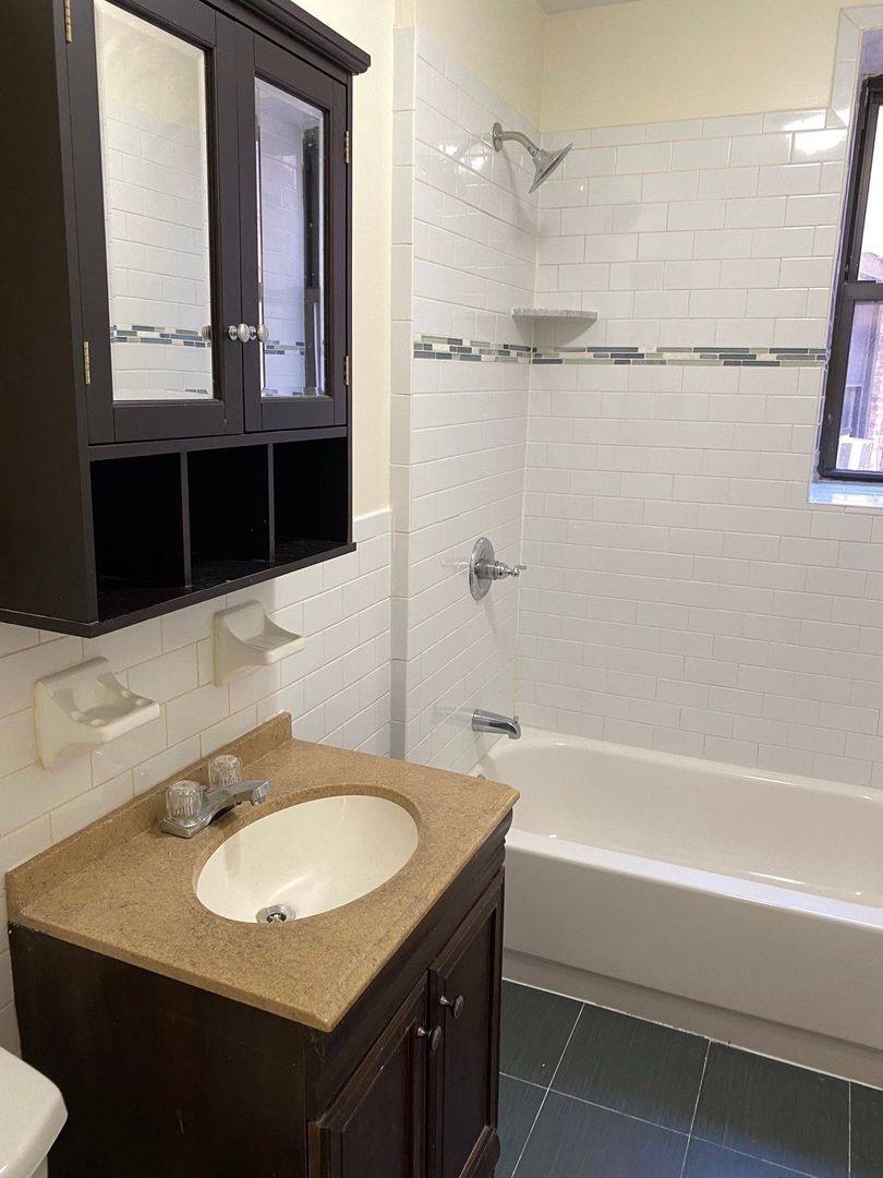 Apartment for rent at 110 Glenwood Ave, Jersey City, NJ 07306