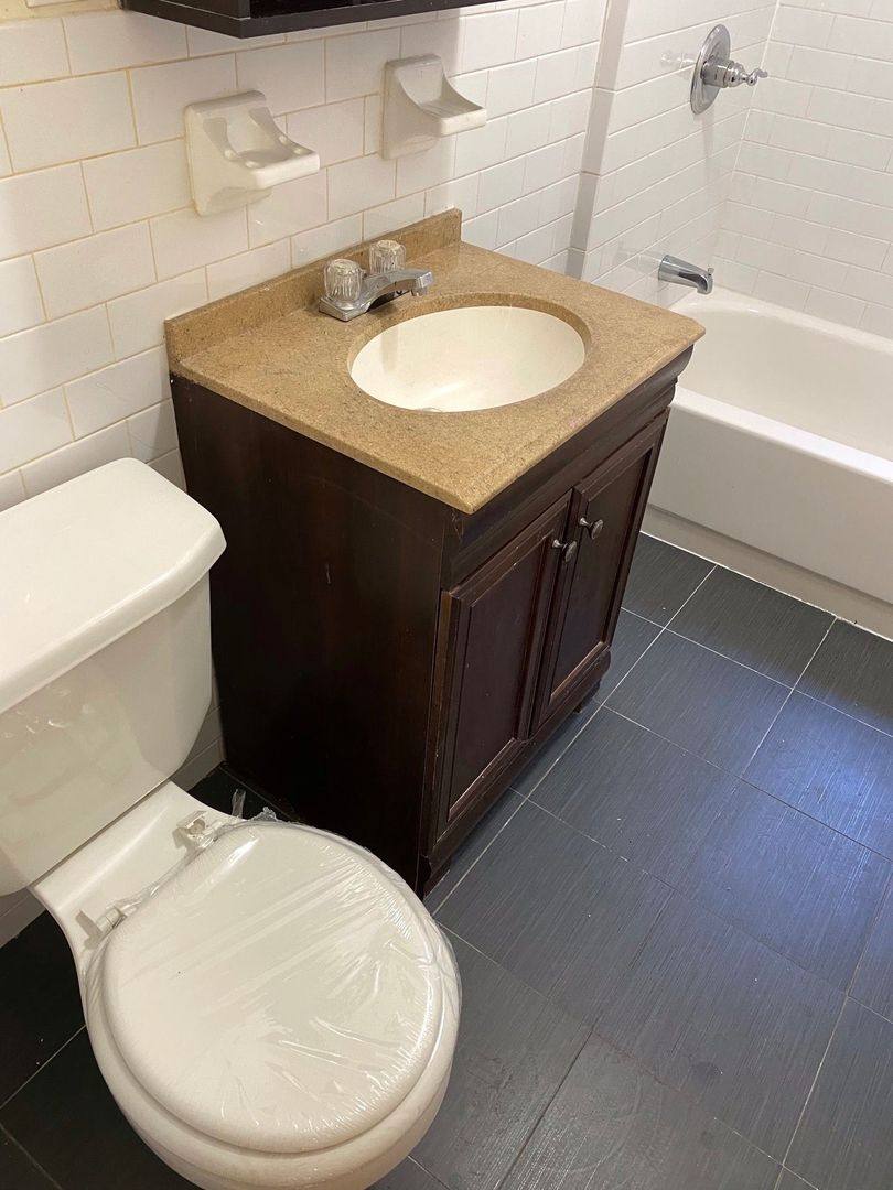 Apartment for rent at 110 Glenwood Ave, Jersey City, NJ 07306