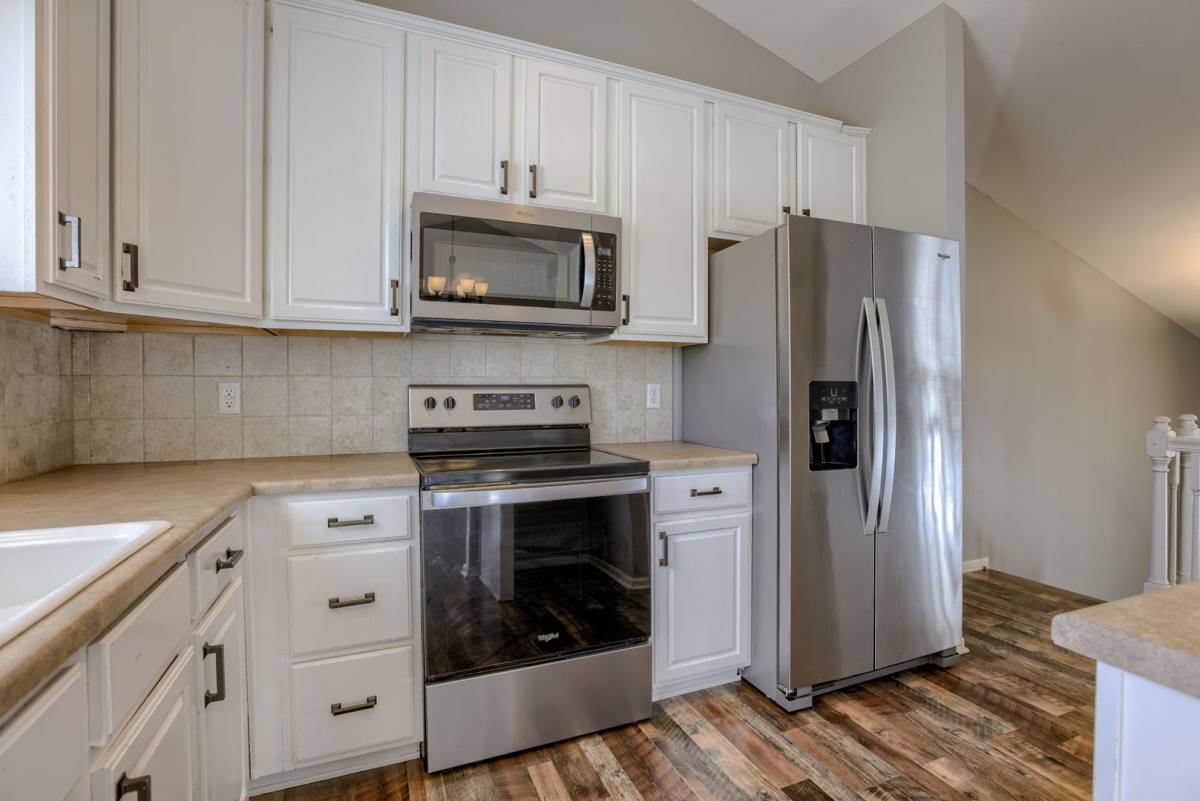 House for rent at 15405 Fillmore Circle, Bennington, NE 68007