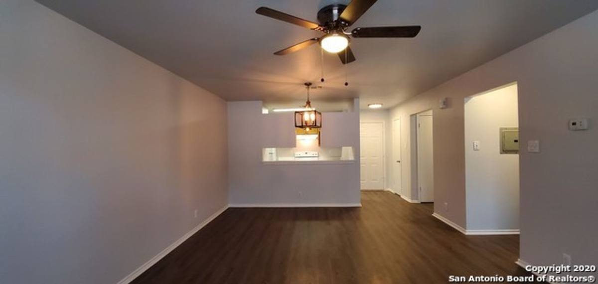 Apartment for rent at 538 Dukeway Dr, Universal City, TX 78148