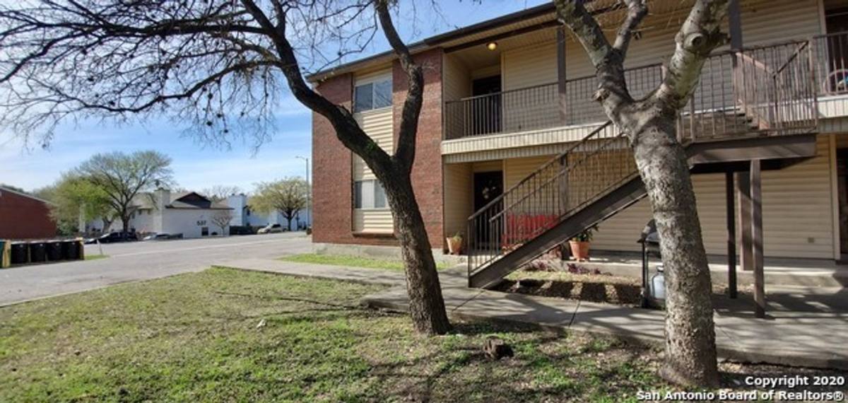 Apartment for rent at 538 Dukeway Dr, Universal City, TX 78148