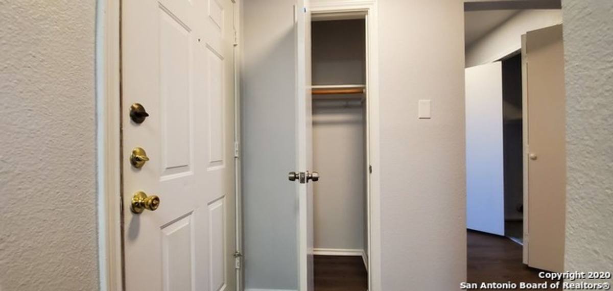 Apartment for rent at 538 Dukeway Dr, Universal City, TX 78148