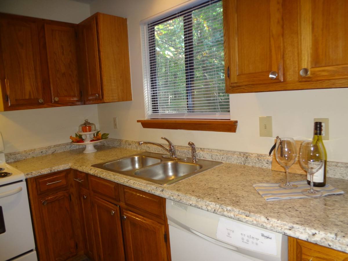Apartment for rent at 93 Lystra Hills Lane, Chapel Hill, NC 27517