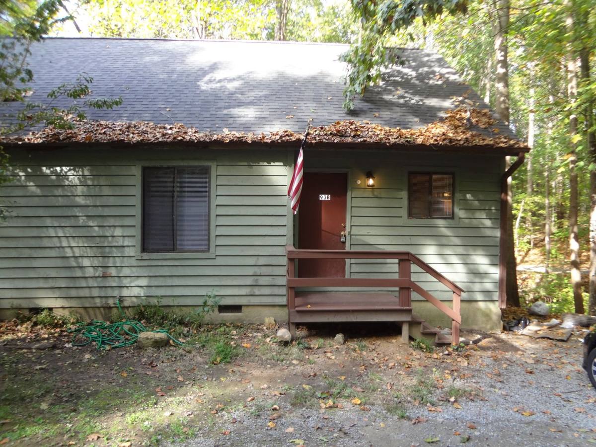Apartment for rent at 93 Lystra Hills Lane, Chapel Hill, NC 27517