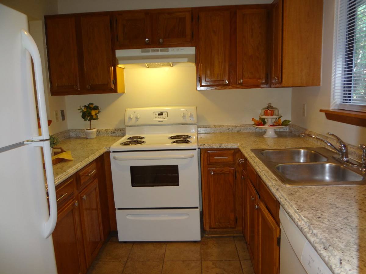Apartment for rent at 93 Lystra Hills Lane, Chapel Hill, NC 27517