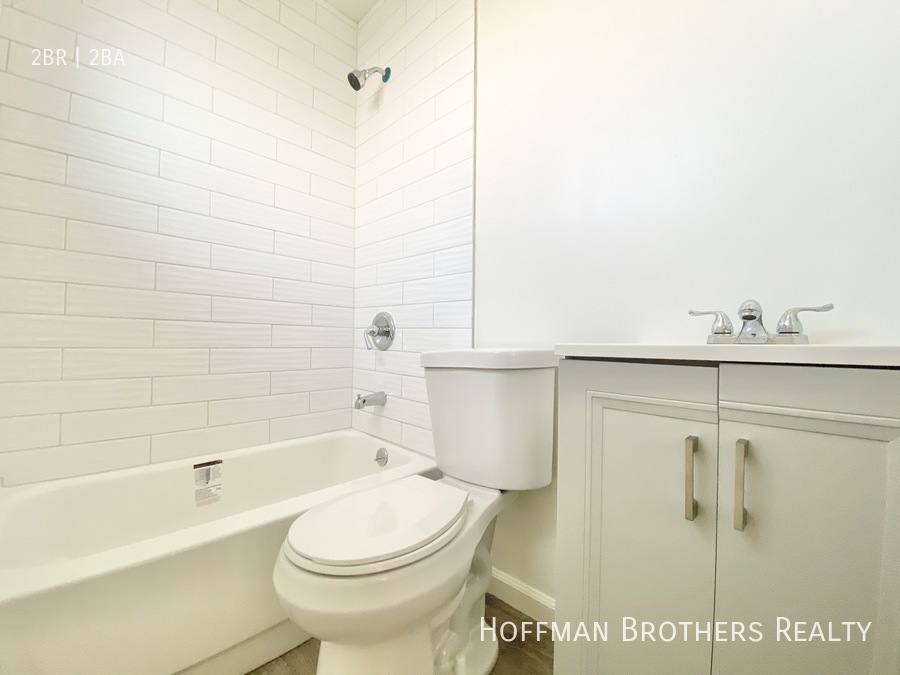 Apartment for rent at 1445 S Sherbourne Dr #9, Los Angeles, CA 90035