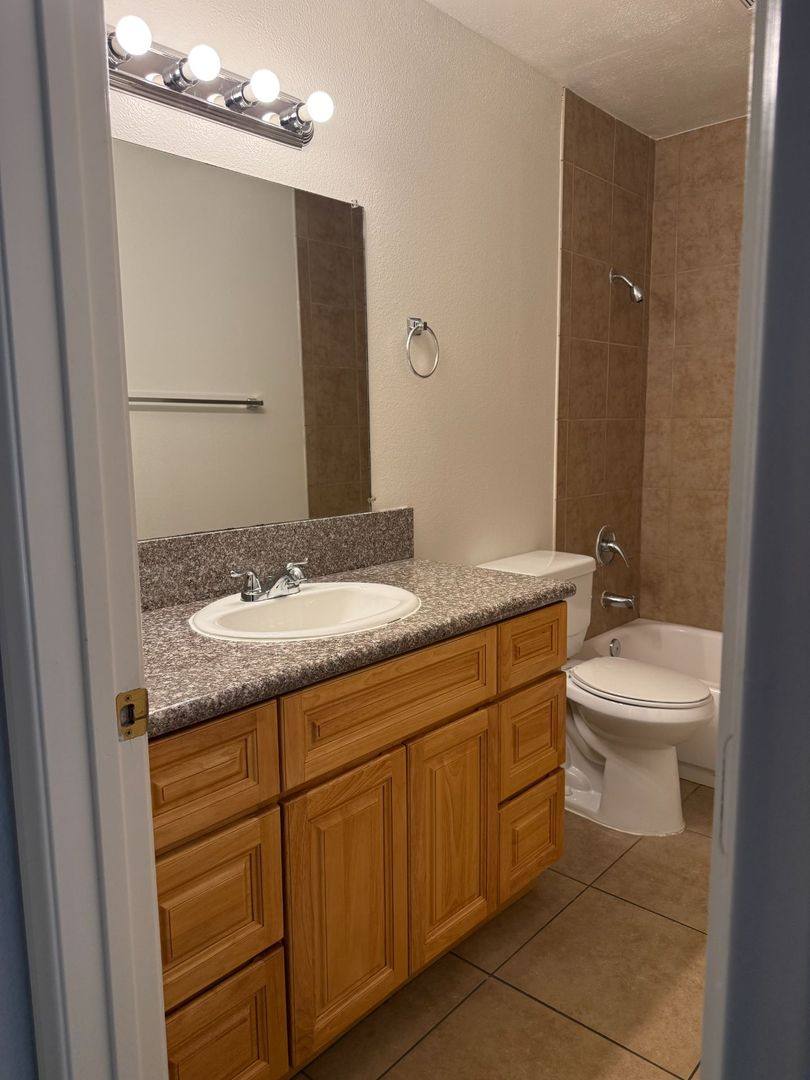 Apartment for rent at 1009 E Deodar St, Ontario, CA 91764