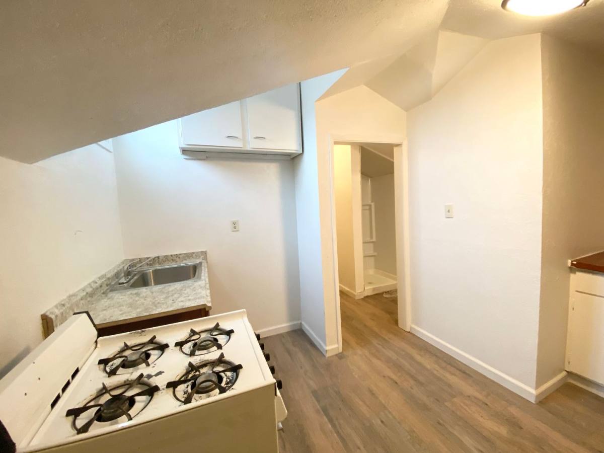 Apartment for rent at 736-740 6th Ave, San Bruno, CA 94066