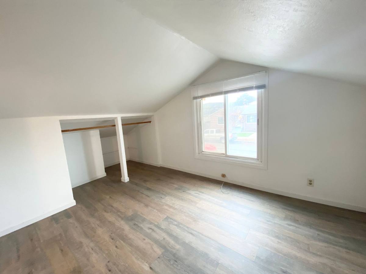 Apartment for rent at 736-740 6th Ave, San Bruno, CA 94066