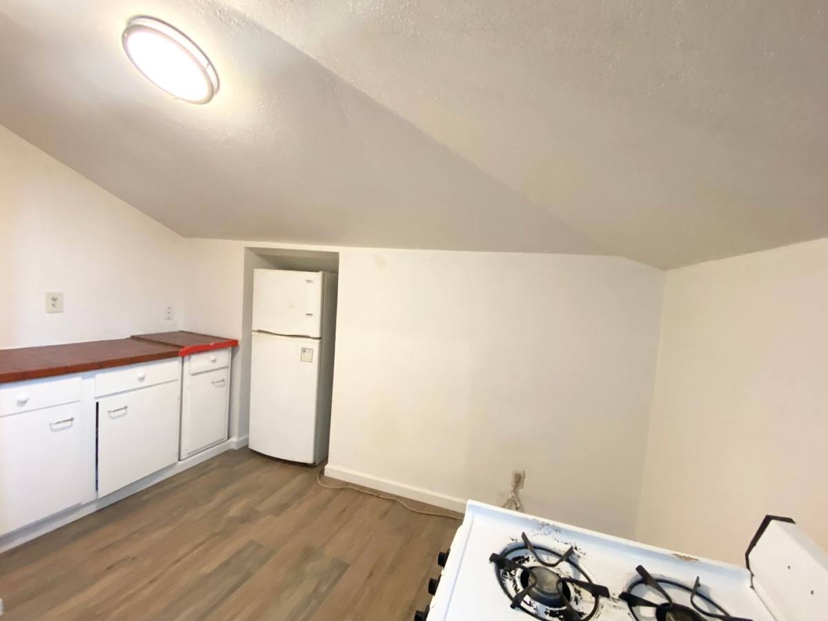 Apartment for rent at 736-740 6th Ave, San Bruno, CA 94066