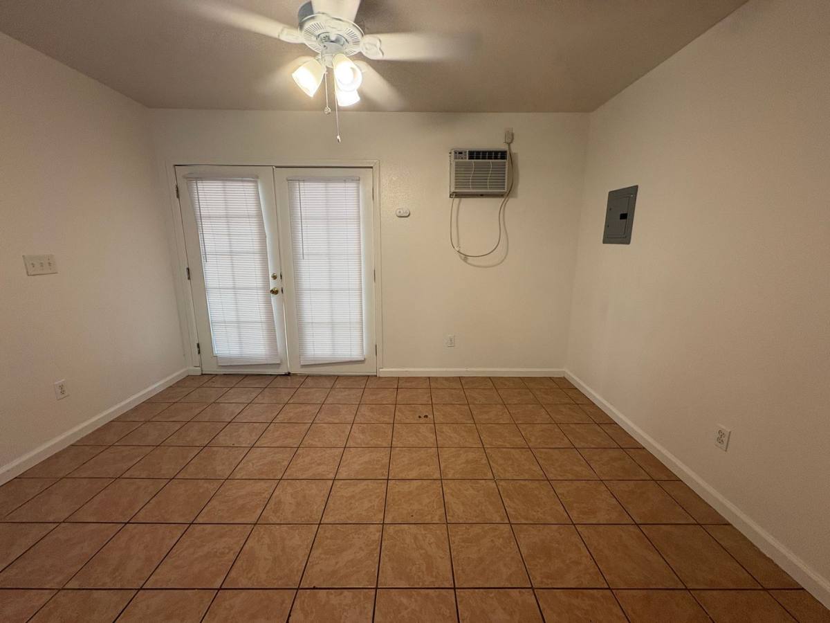 Apartment for rent at 321 4th St, West Sacramento, CA 95605