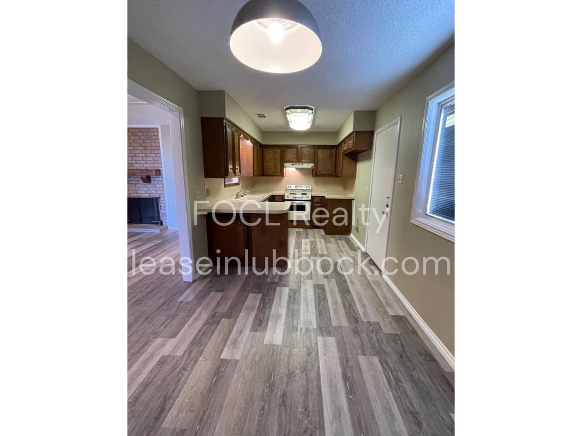 Apartment for rent at 2406 97th St, Lubbock, TX 79423