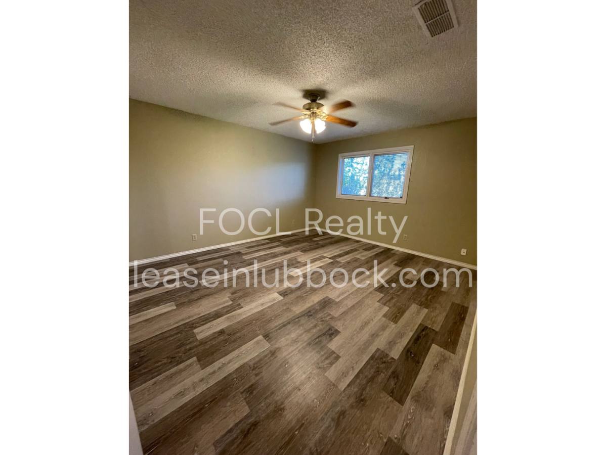 Apartment for rent at 2406 97th St, Lubbock, TX 79423