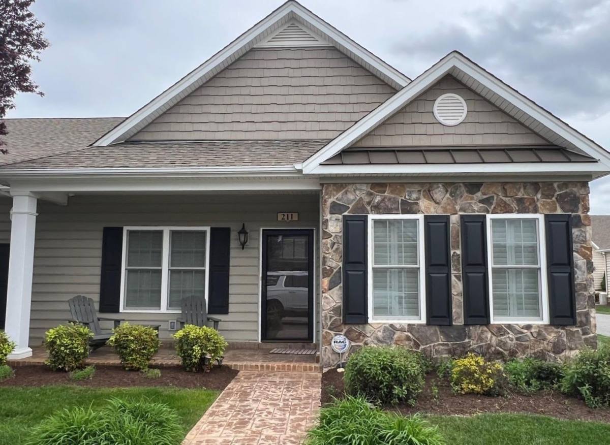 House for rent at 211 Meridian St, Lynchburg, VA 24502