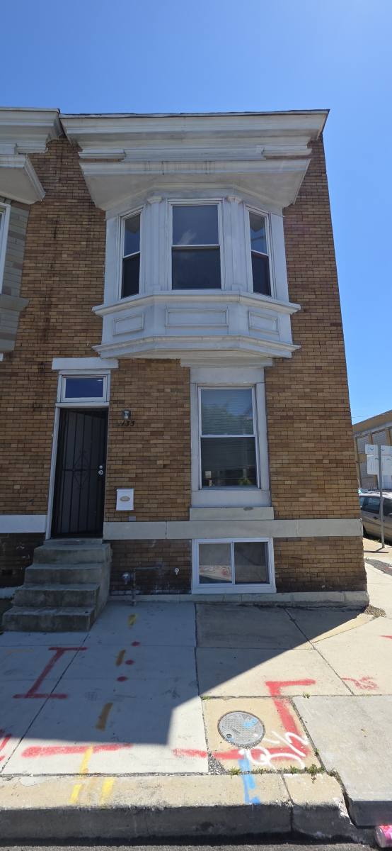 Townhouse for rent at 2133 W Mulberry St, Baltimore, MD 21223