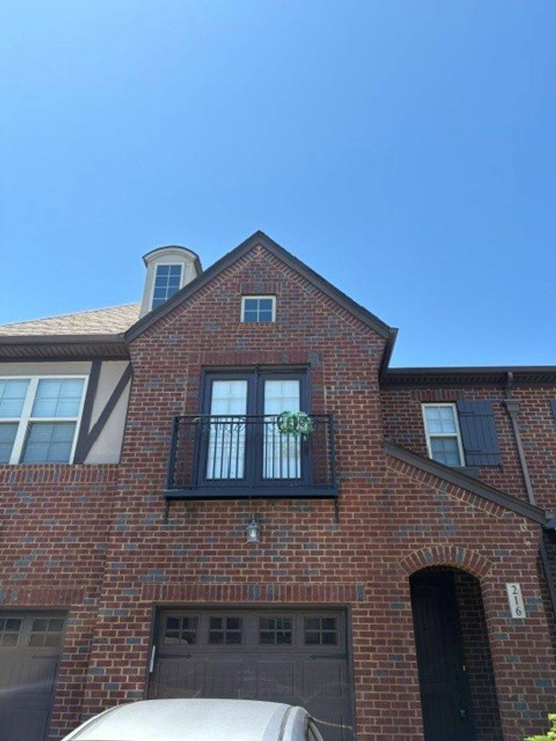 Townhouse for rent at 216 Bixby Private Lane, Hendersonville, TN 37075