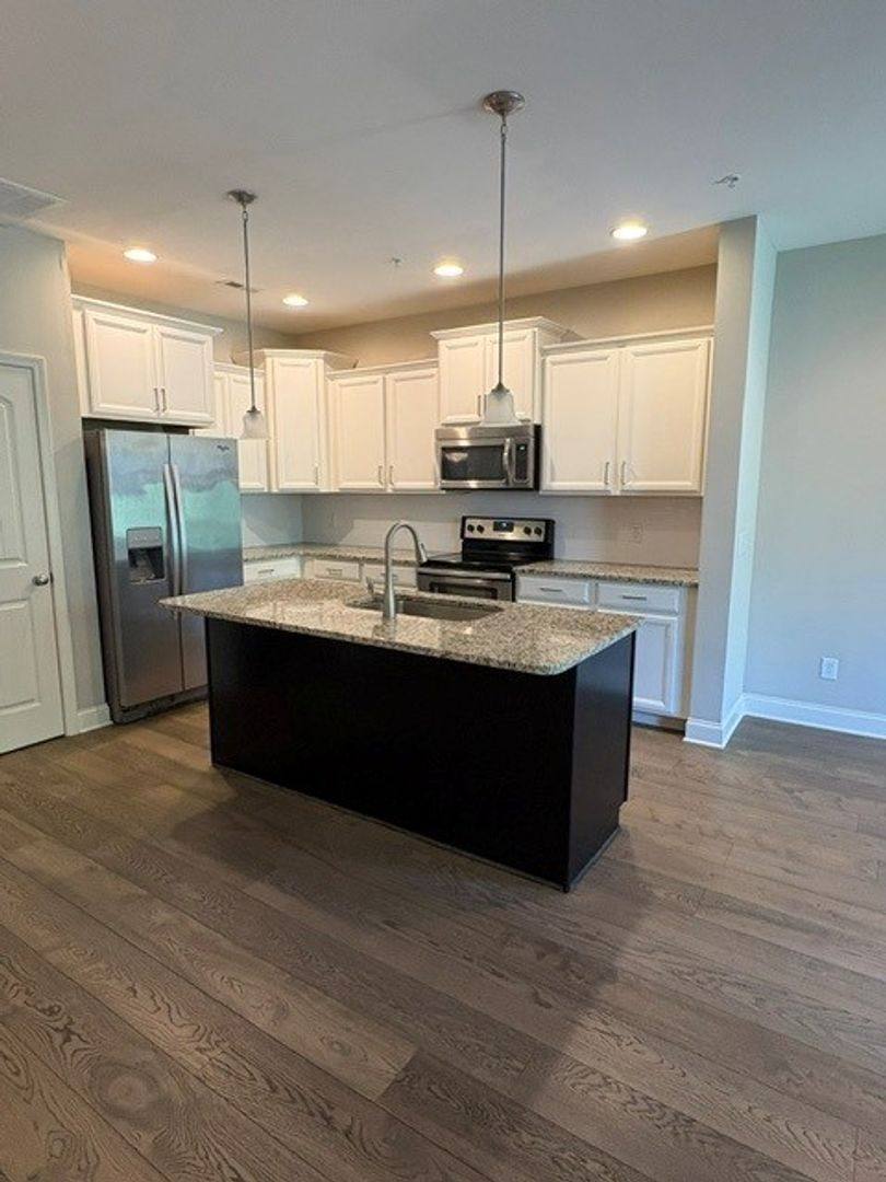 Townhouse for rent at 216 Bixby Private Lane, Hendersonville, TN 37075