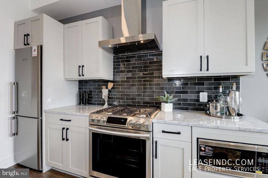 Apartment for rent at 2216 11th St NW #4, Washington, DC 20001