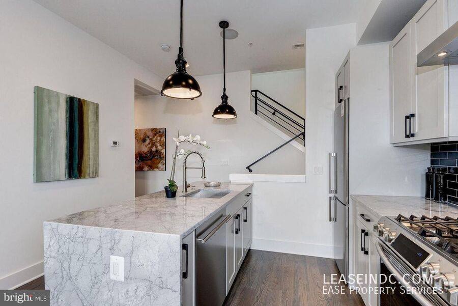 Apartment for rent at 2216 11th St NW #4, Washington, DC 20001