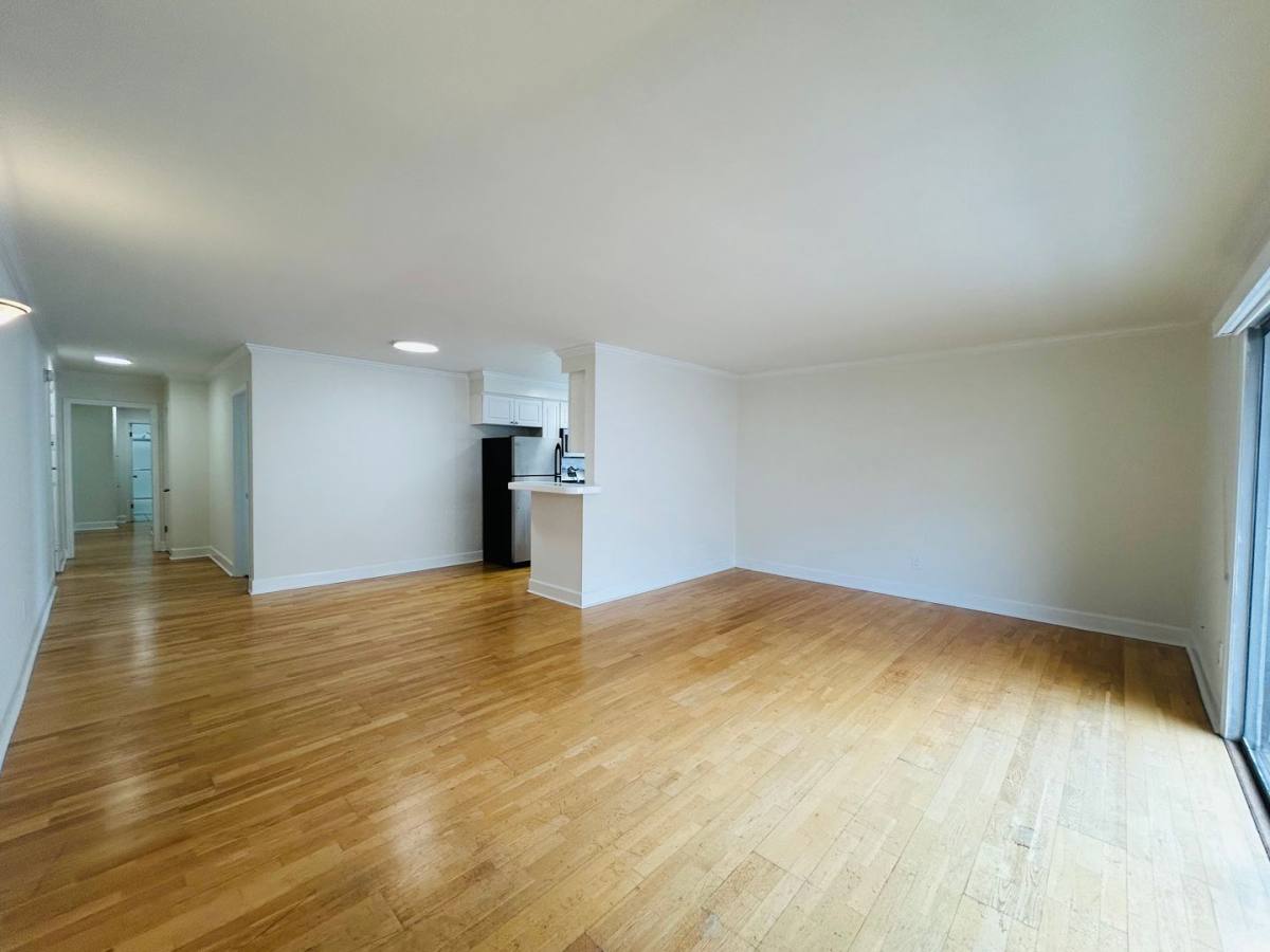 Apartment for rent at 1827 Veteran Ave, Los Angeles, CA 90025