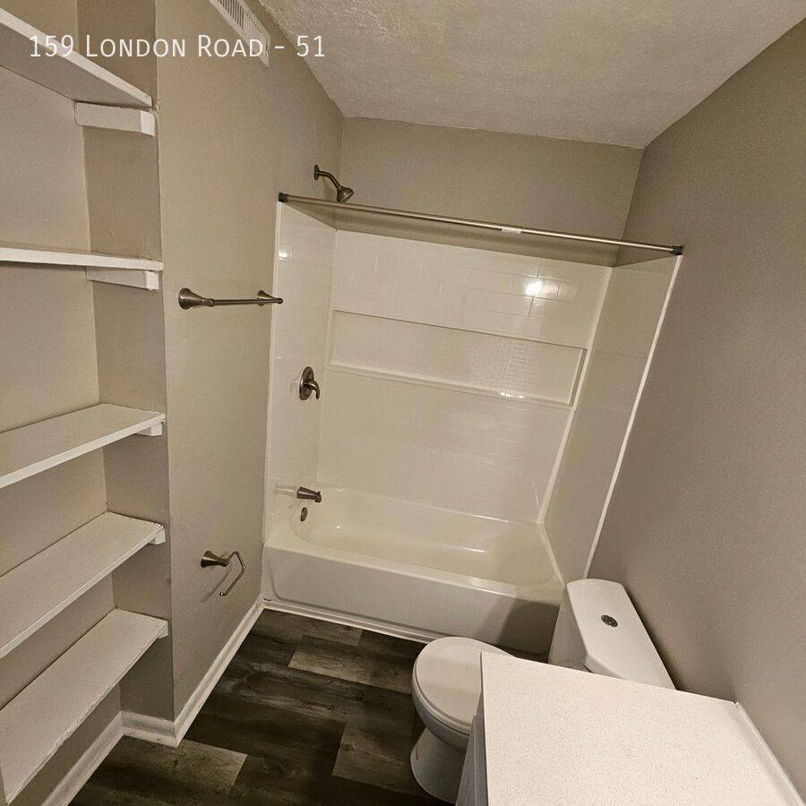 Apartment for rent at 159 London Rd #51, Delaware, OH 43015