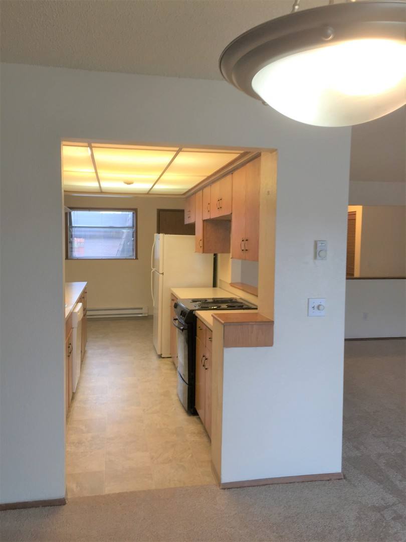 Apartment for rent at 4010 W Lake Sammamish Parkway NE, Redmond, WA 98052