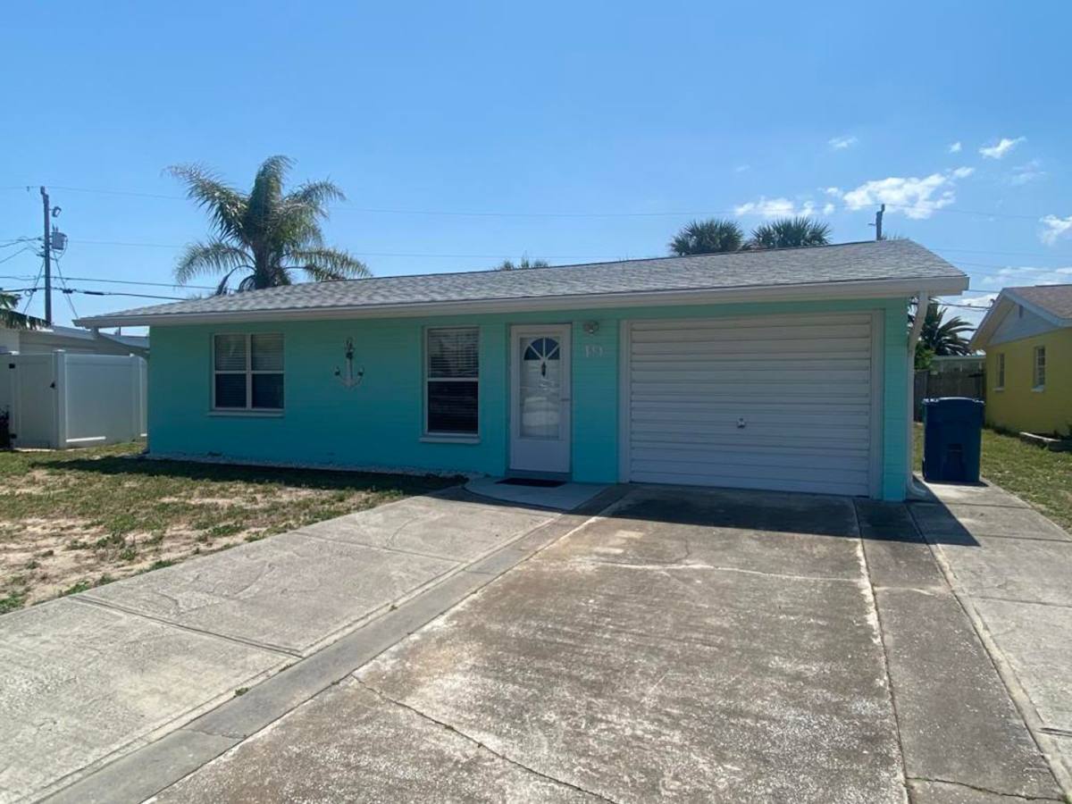 House for rent at 19 River Shore Dr, Ormond Beach, FL 32176