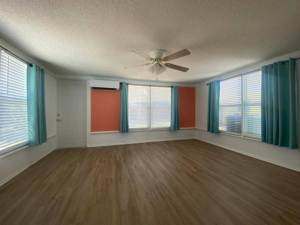 House for rent at 19 River Shore Dr, Ormond Beach, FL 32176