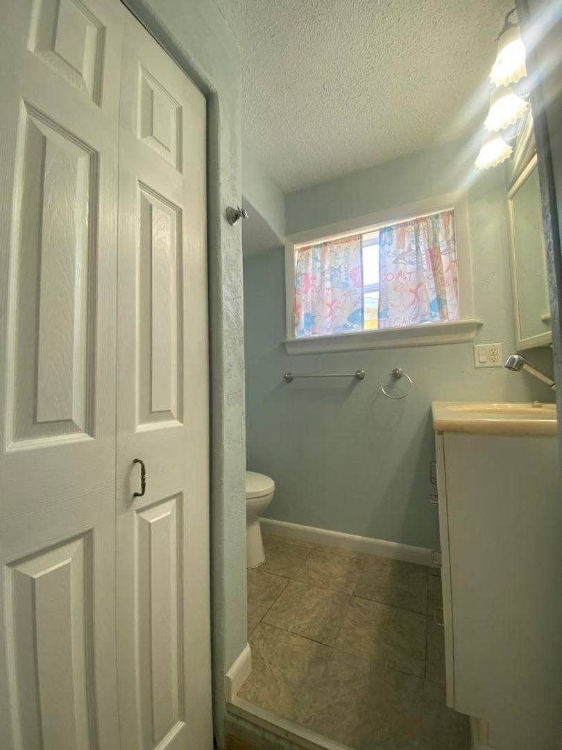 House for rent at 19 River Shore Dr, Ormond Beach, FL 32176
