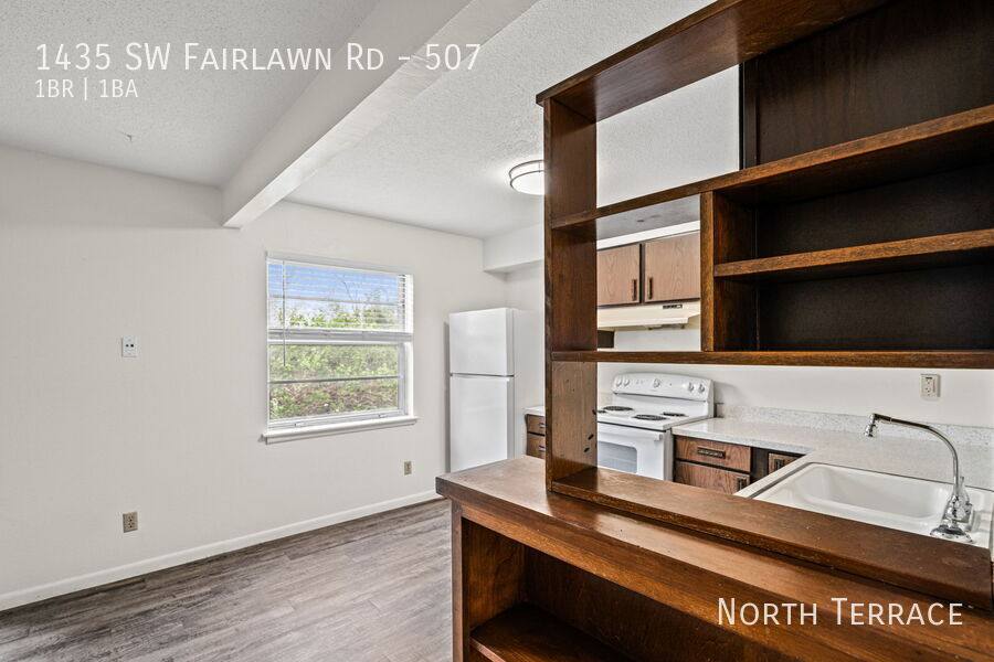 Apartment for rent at 1435 SW Fairlawn Rd #507, Topeka, KS 66604