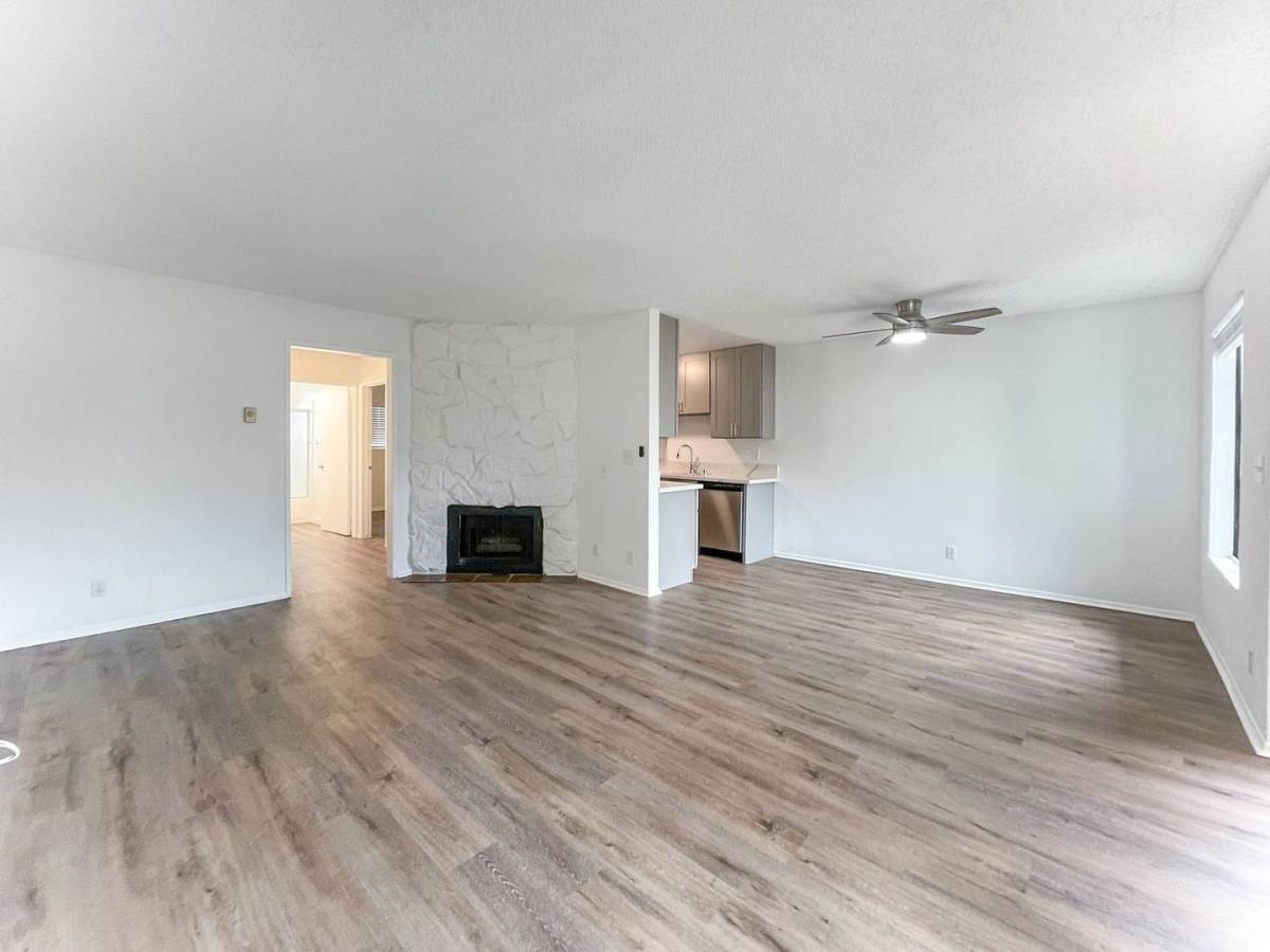 Apartment for rent at 1229 Princeton St #4, Santa Monica, CA 90404
