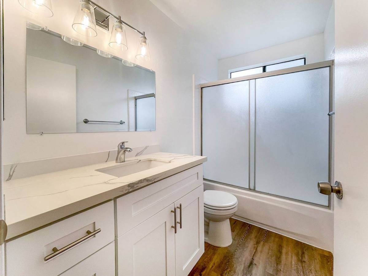 Apartment for rent at 1229 Princeton St #4, Santa Monica, CA 90404