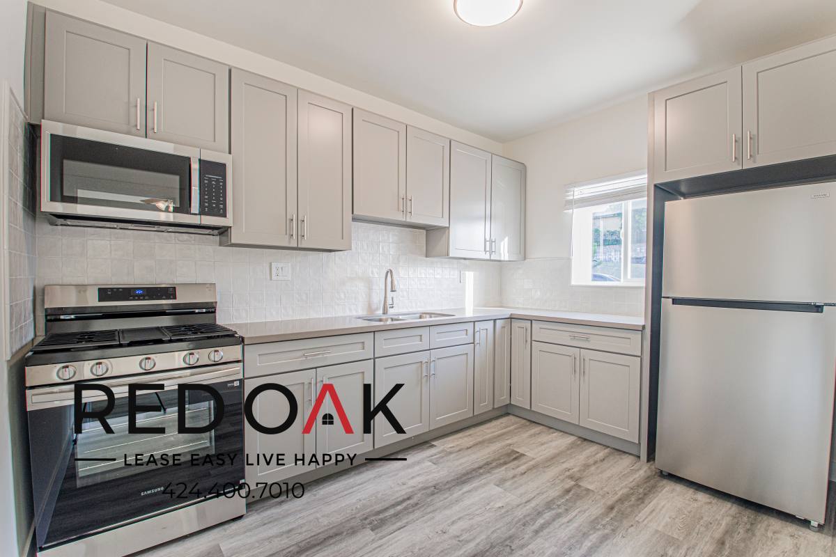 Condo for rent at 1056 S Normandie Ave #110, Los Angeles, CA 90006