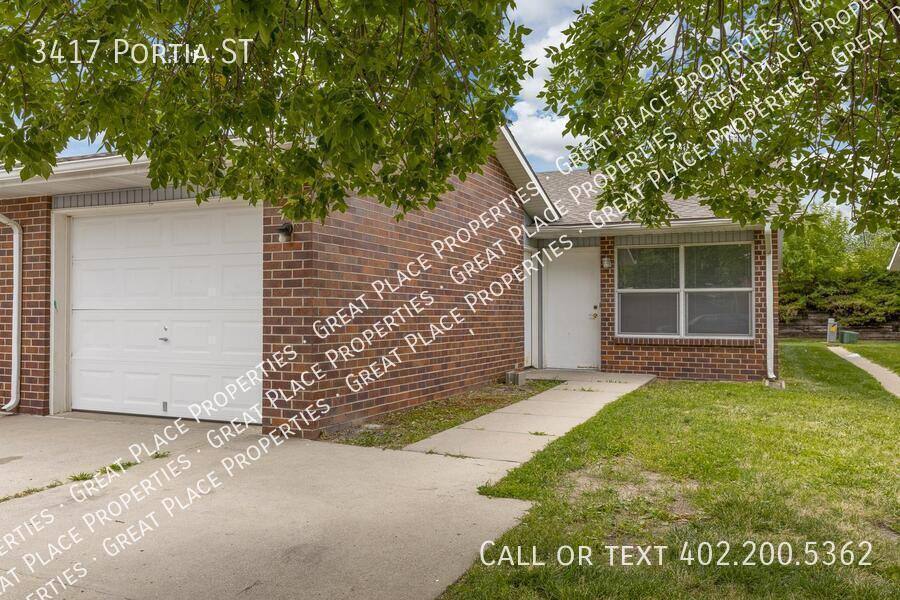 Townhouse for rent at 3417 Portia St, Lincoln, NE 68521