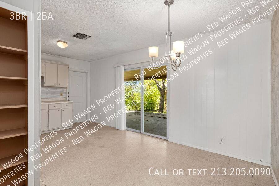 House for rent at 5231 Silvertip Dr, San Antonio, TX 78228