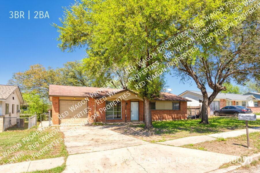 House for rent at 5231 Silvertip Dr, San Antonio, TX 78228