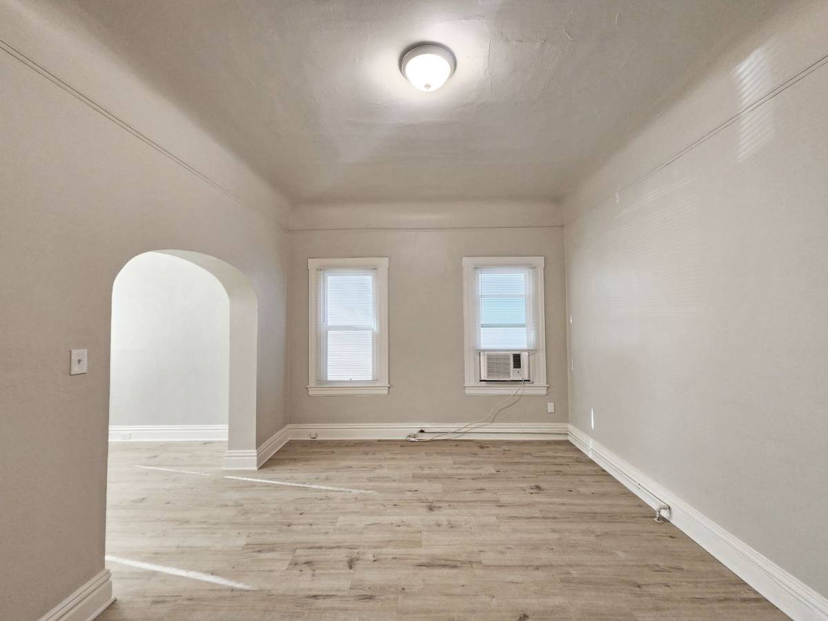 Apartment for rent at 811 V St, Sacramento, CA 95818