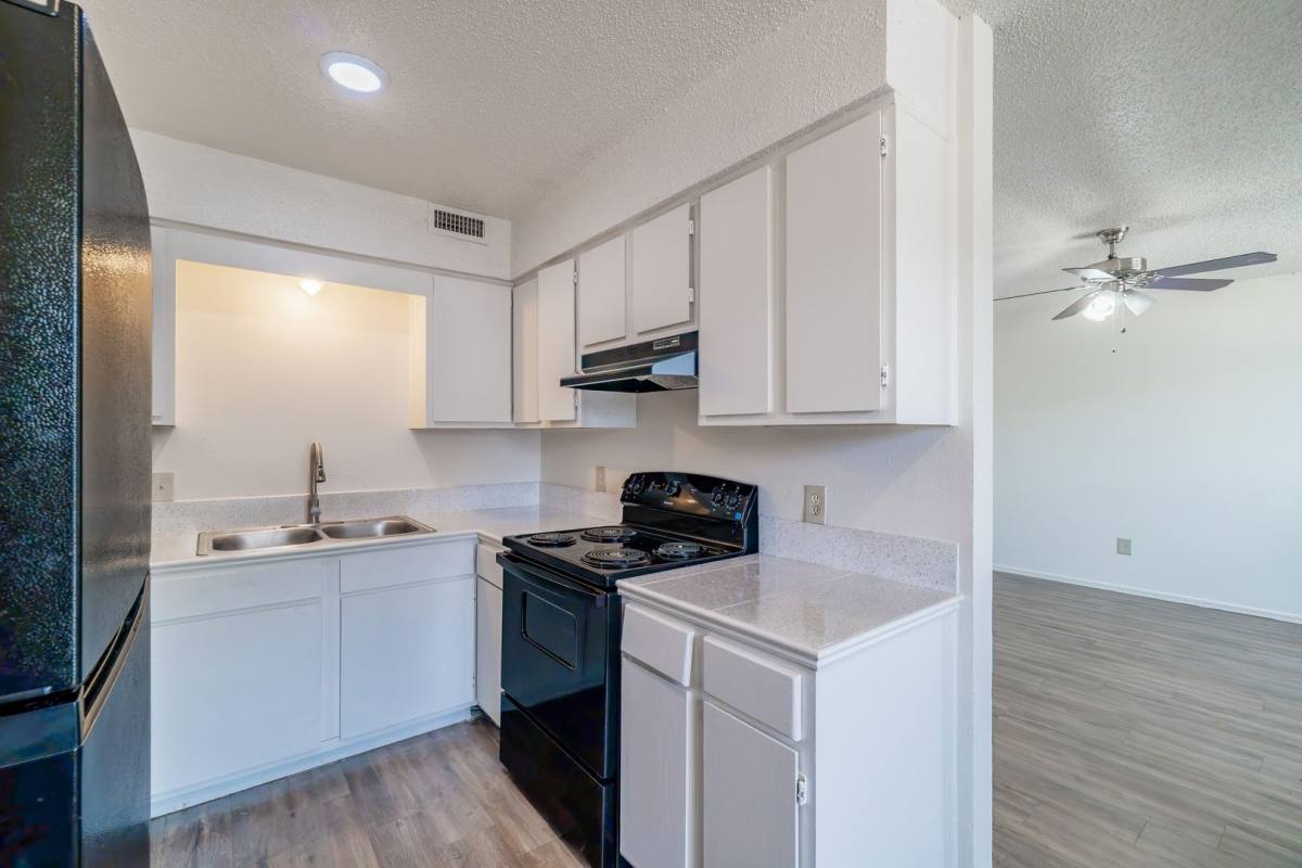 Apartment for rent at 2024 Baldwin St #23, Van Buren, AR 72956