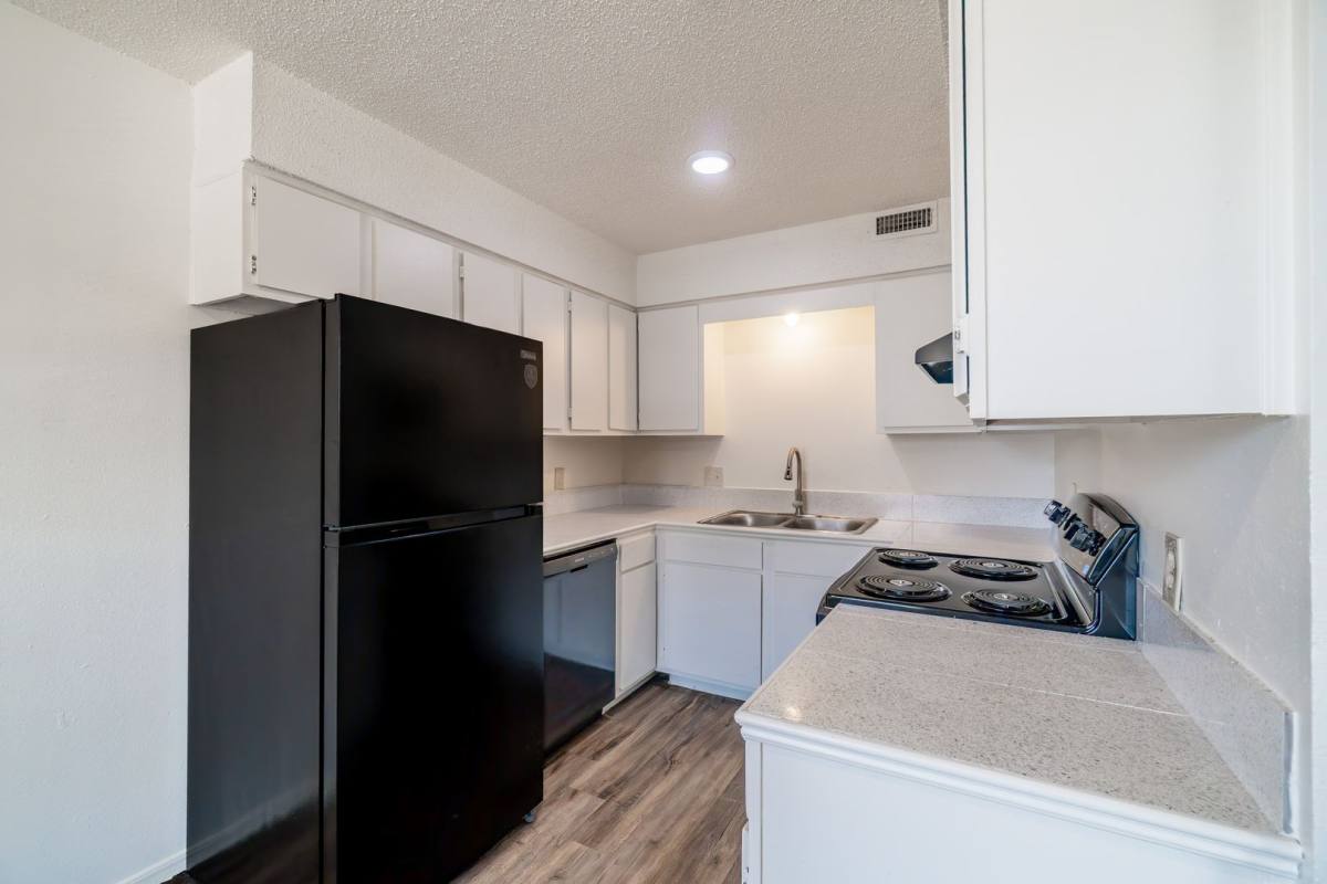 Apartment for rent at 2024 Baldwin St #23, Van Buren, AR 72956