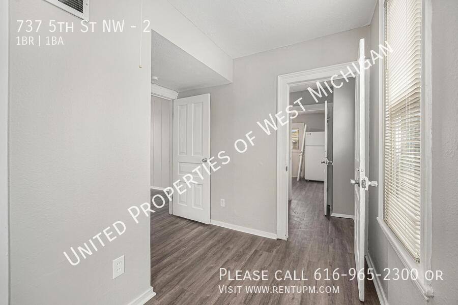 Apartment for rent at 737 5th St NW #2, Grand Rapids, MI 49504