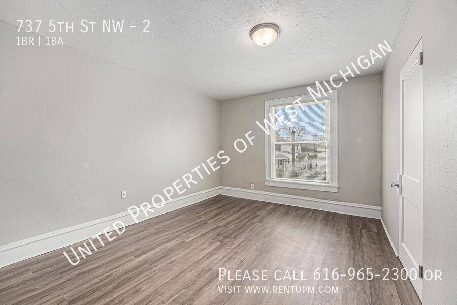 Apartment for rent at 737 5th St NW #2, Grand Rapids, MI 49504