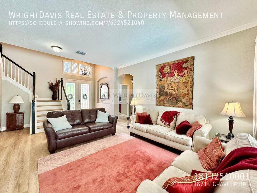 House for rent at 18711 Chaville Rd, Lutz, FL 33558