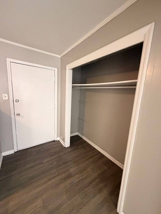 Apartment for rent at 1708 Jennifer Rd 7 #D, Lexington, KY 40505