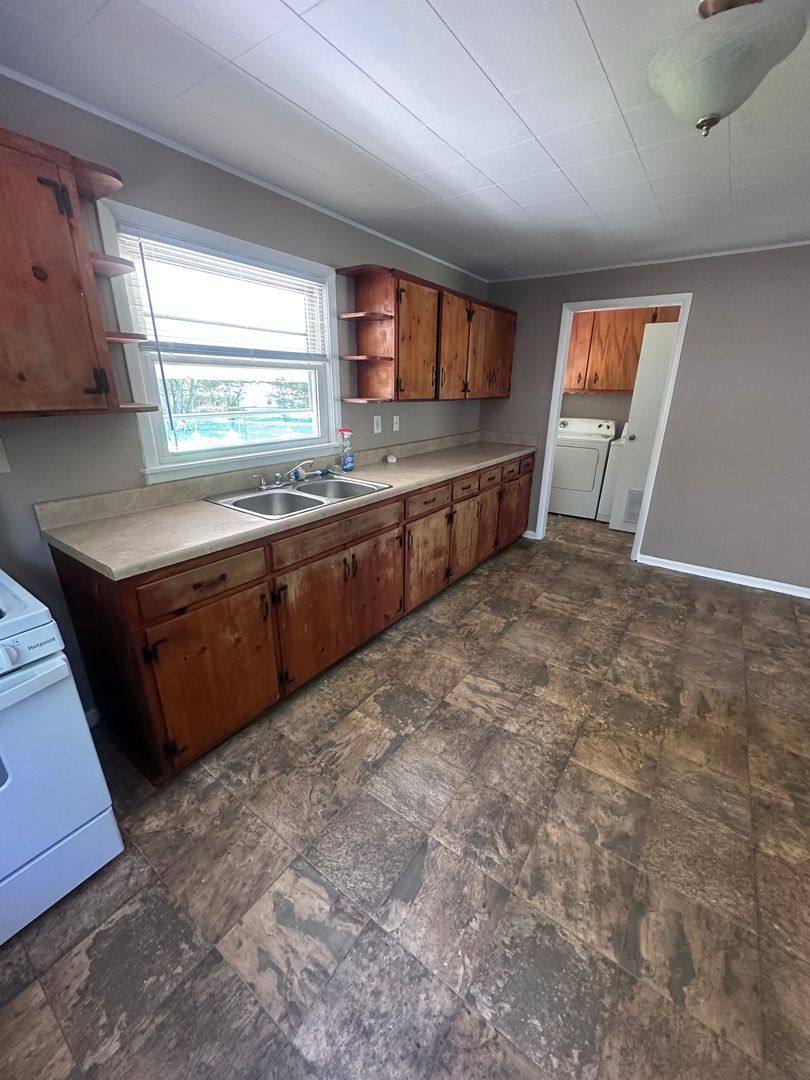 House for rent at 617 Vass Lane, Hopkinsville, KY 42240