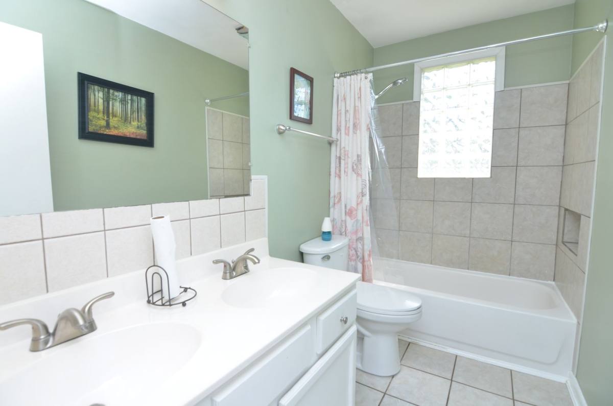 House for rent at 4924 Teton Dr, Old Hickory, TN 37138