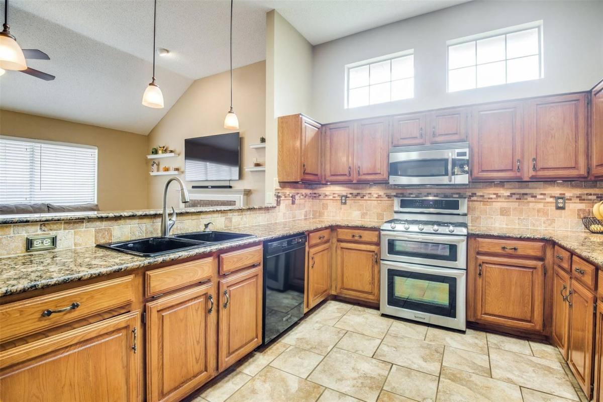 House for rent at 1109 Ashby Dr, Allen, TX 75002