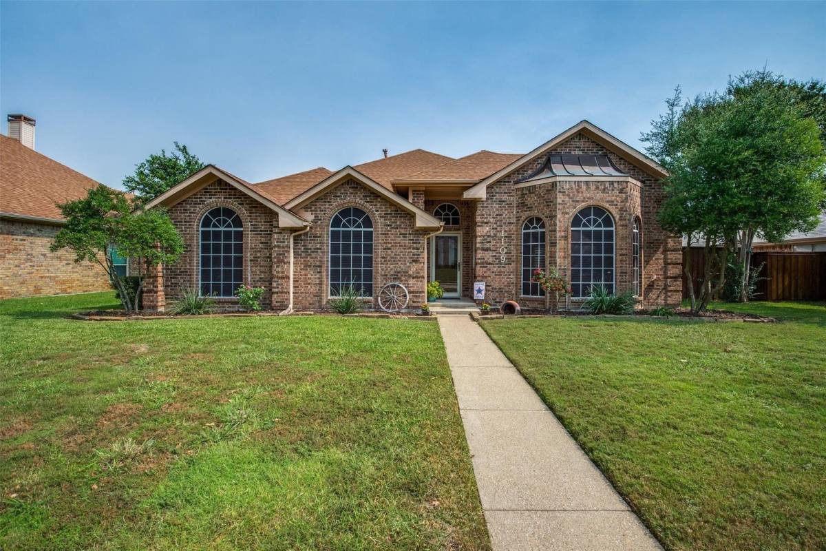 House for rent at 1109 Ashby Dr, Allen, TX 75002