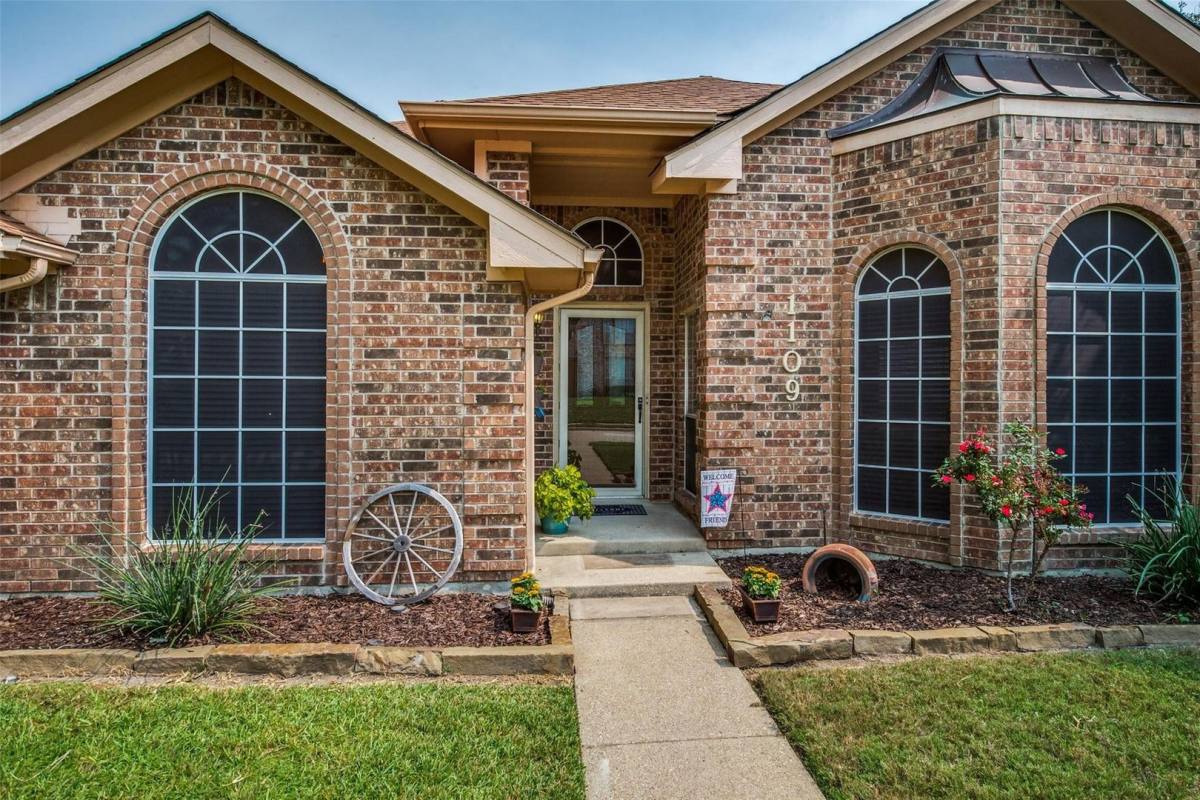 House for rent at 1109 Ashby Dr, Allen, TX 75002