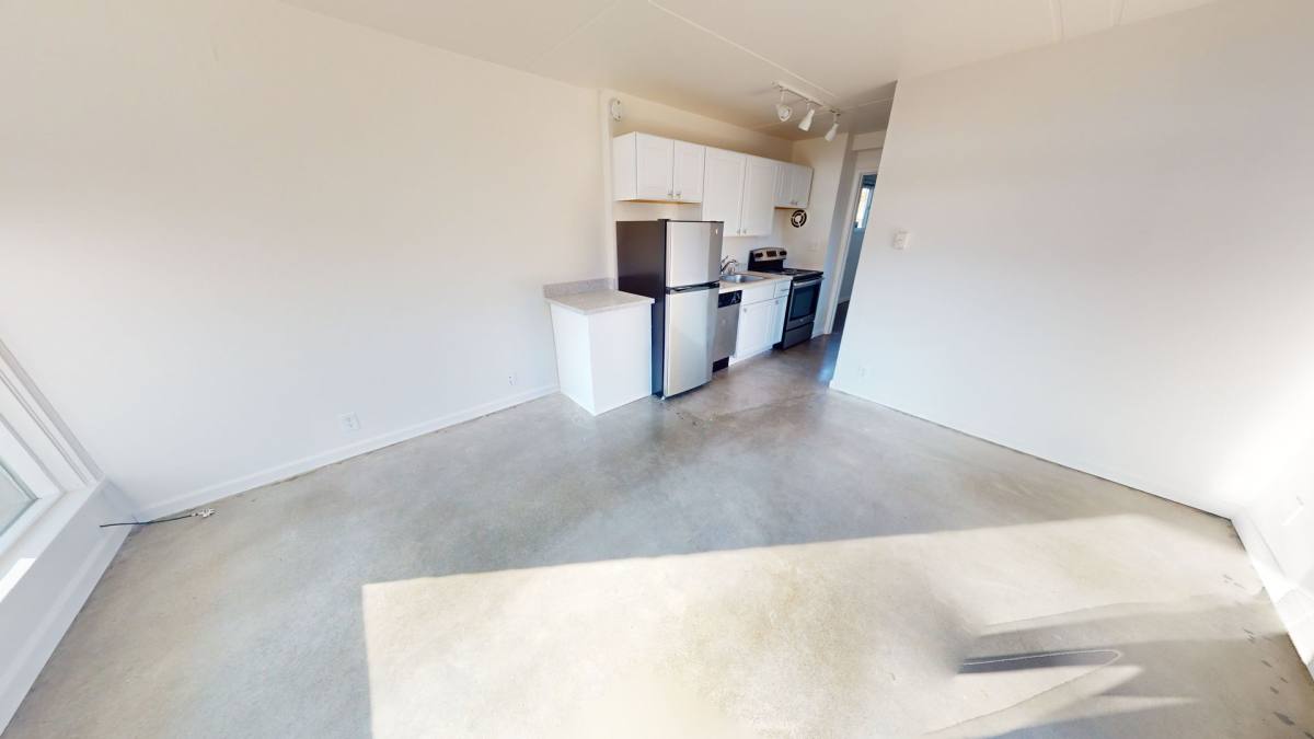 Apartment for rent at 910 10th Ave E, Seattle, WA 98102