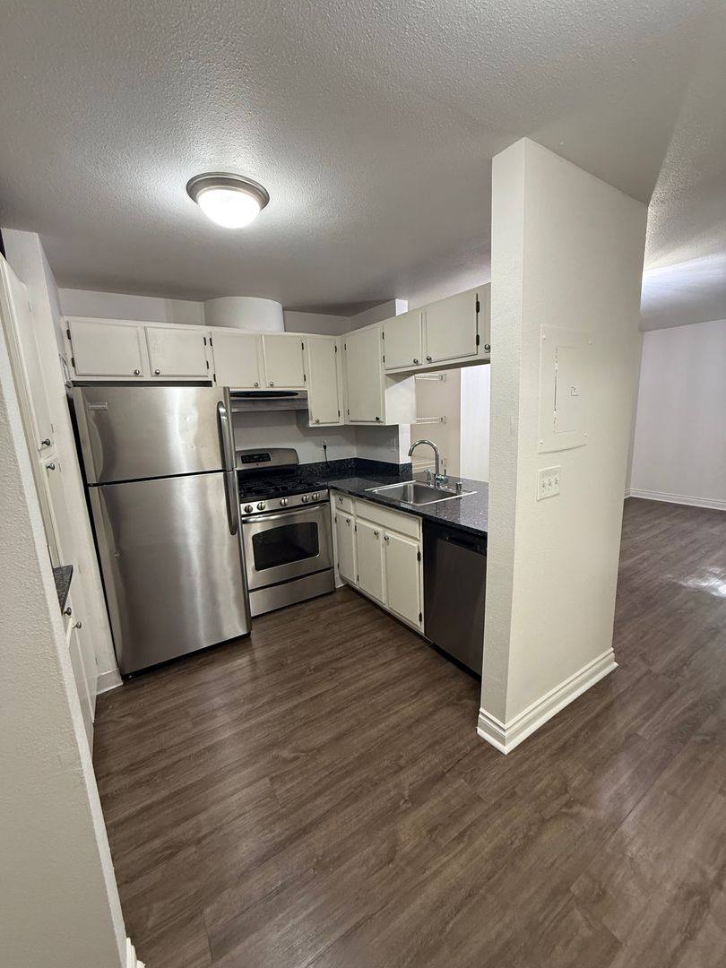 Apartment for rent at 2425 Harbor Ave SW, Seattle, WA 98126